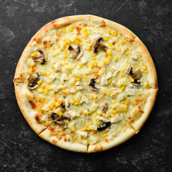 Golden corn pizza