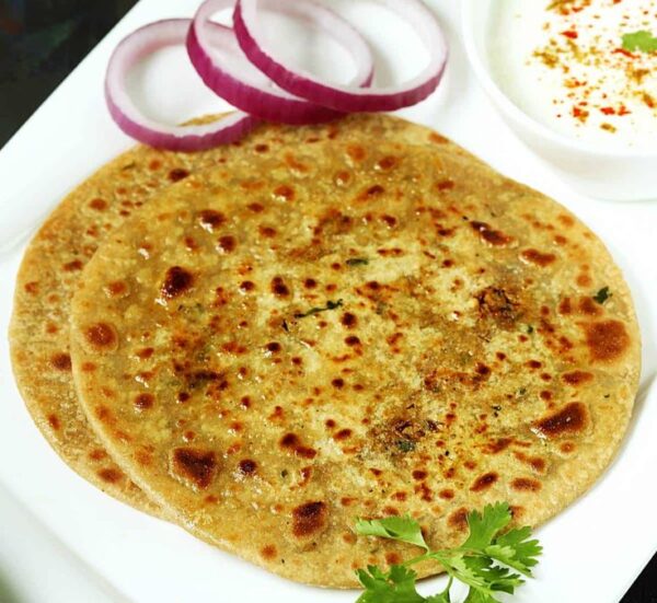 Paneer Paratha With Curd